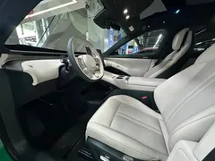 2025 Xiaomi YU7 4WD Max, зелёный — фото 7