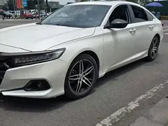 2022 Honda Accord 260TURBO Premium, белый — фото 2
