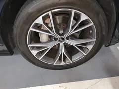 2022 Audi Q8 55 TFSI Luxury Dynamic, чёрный — фото 8