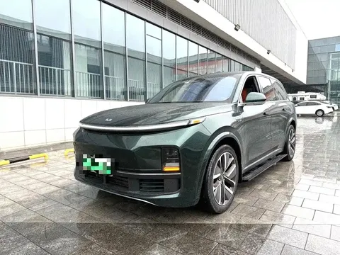 2023 Li Auto L8