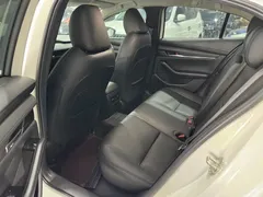 2021 Mazda 3 2.0L AT, белый — фото 10