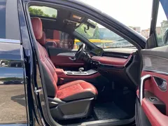 2023 Jetour X70 PLUS 1.5T DCT 7-seat, чёрный — фото 23