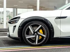 2025 Xiaomi YU7 4WD Max — фото 4