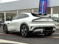 2025 Xiaomi YU7 4WD Max — фото 6