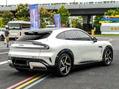 2025 Xiaomi YU7 4WD Max — фото 8