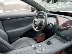 2025 Xiaomi YU7 4WD Max — фото 13
