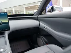 2025 Xiaomi YU7 4WD Max — фото 18