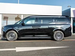 2024 Zeekr 009 6-Seat Executive 4WD 108kWh, чёрный — фото 5