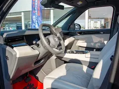 2024 Zeekr 009 6-Seat Executive 4WD 108kWh, чёрный — фото 9