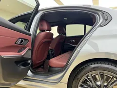 2023 BMW 3 Series 330i M Sport Night Package — фото 15