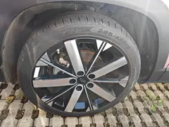 2023 Geely ICON 1.5TD, чёрный — фото 23