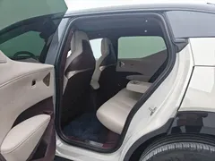 2025 Zeekr X 5 seats Long Range, белый — фото 13