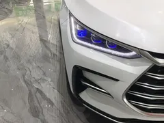 2023 BYD Tang DM-i PHEV Champion 112km Premium, белый — фото 8