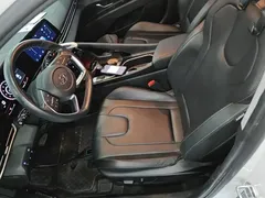 2021 Hyundai Elantra 1.5L CVT LUX Premium, белый — фото 15