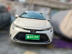 2021 Toyota Levin 185T CVT Luxury, белый — фото 2
