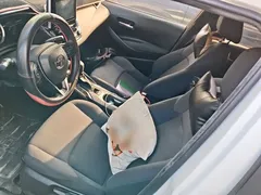 2021 Toyota Levin 185T CVT Luxury, белый — фото 16