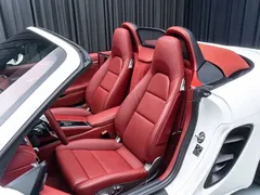 2022 Porsche 718 Boxster 2.0T, белый — фото 8