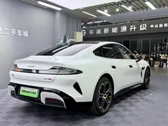 2024 Xiaomi SU7 4WD Long Range Advanced ADAS Max, белый — фото 14