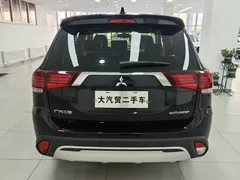 2020 Mitsubishi Outlander 2.0L 2WD 5-seat, чёрный — фото 3