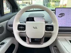 2025 Li Auto i6 4WD Standard — фото 23
