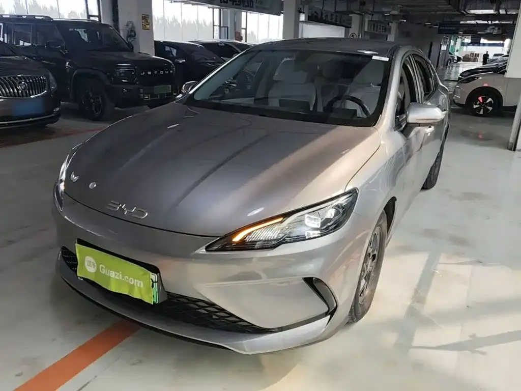 2025 BYD Seal 05 PHEV DM-i Smart Drive 55km Luxury