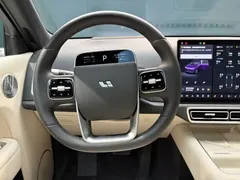 2025 Li Auto L9 Smart Refresh — фото 7