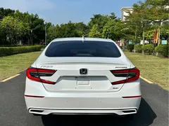 2022 Honda Accord 2.0L Hybrid, белый — фото 8