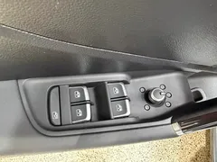 2023 Audi Q2L 35TFSI Fashion Sport, белый — фото 12