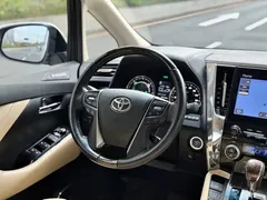 2021 Toyota Alphard Hybrid 2.5L Premium, белый — фото 13