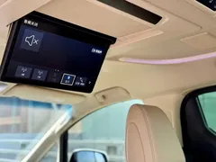 2021 Toyota Alphard Hybrid 2.5L Premium, белый — фото 16