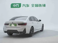 2023 BMW 3 Series 320Li M Sport Package, белый — фото 7