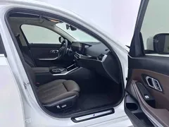 2023 BMW 3 Series 320Li M Sport Package, белый — фото 23