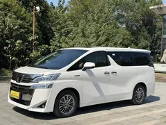 2021 Toyota Vellfire Hybrid 2.5L HV Premium, белый — фото 1