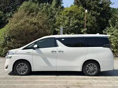 2021 Toyota Vellfire Hybrid 2.5L HV Premium, белый — фото 4