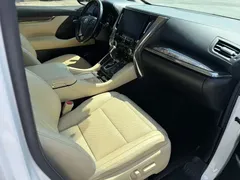 2021 Toyota Vellfire Hybrid 2.5L HV Premium, белый — фото 10