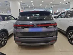 2023 Changan CS35 PLUS 1.4T DCT Luxury — фото 6