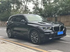 2022 BMW X5 M Sport Package, чёрный — фото 3