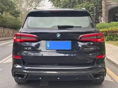 2022 BMW X5 M Sport Package, чёрный — фото 5