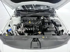 2023 Hyundai Elantra 1.5L CVT LUX Premium, белый — фото 20