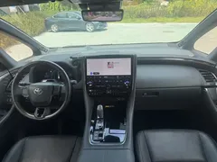 2024 Toyota Alphard 2.5L Hybrid Premium, белый — фото 16