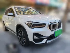 2021 BMW X1 Premium, белый — фото 4