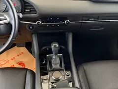 2021 Mazda 3 2.0L AT, белый — фото 20