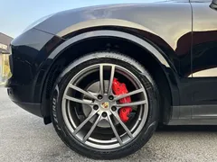 2019 Porsche Cayenne Coupé 3.0T, чёрный — фото 17
