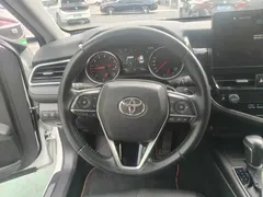 2021 Toyota Camry 2.0S Fashion, белый — фото 14