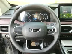 2022 Geely Okavango 1.8TD AT Comfort 7-seat — фото 11