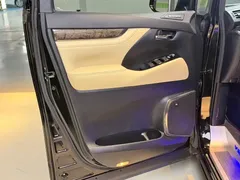 2021 Toyota Vellfire Hybrid 2.5L HV Premium, чёрный — фото 16
