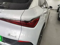 2024 BYD Yuan PLUS Honor 430km Exceed, белый — фото 24