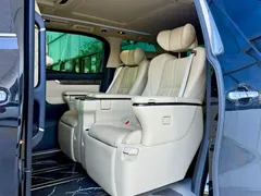 2021 Toyota Alphard Hybrid 2.5L Premium, чёрный — фото 8