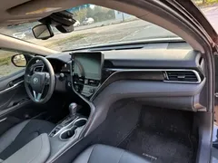 2021 Toyota Camry 2.5G Luxury, чёрный — фото 16