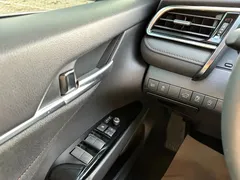 2021 Toyota Camry 2.5G Luxury, чёрный — фото 22